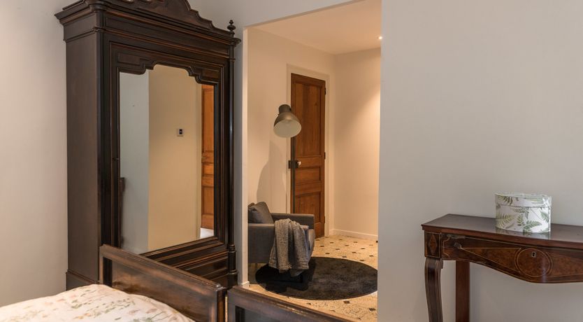 Photo of Castle and Chapel