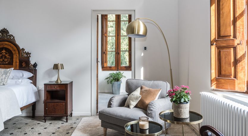 Photo of Castle and Chapel