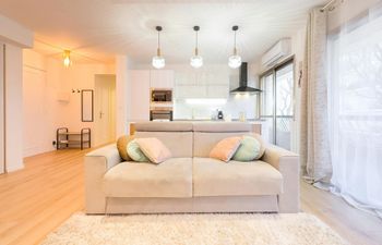 Croisette Chic Holiday Home