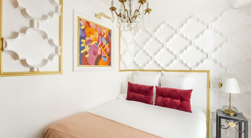 Photo of Louvre Royal