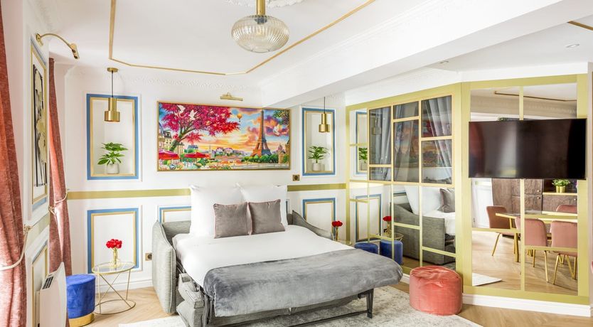 Photo of Louvre Royal