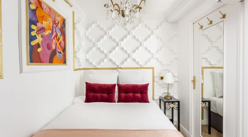 Photo of Louvre Royal