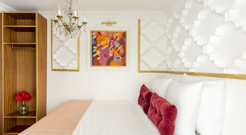 Photo of Louvre Royal