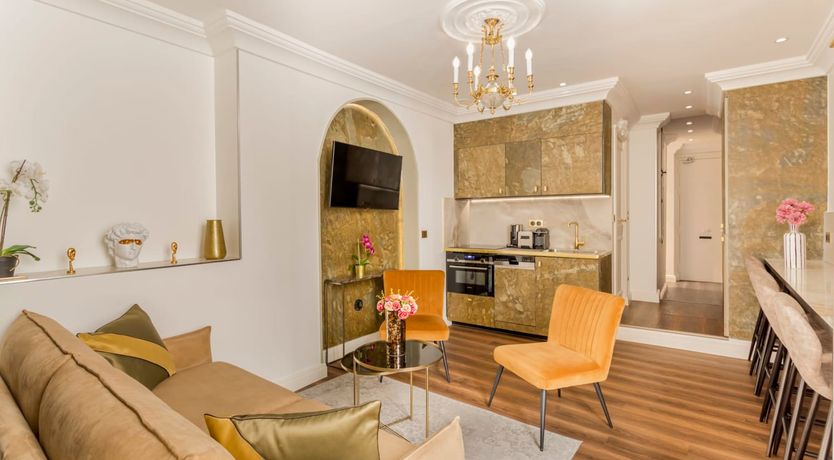 Photo of Renoir's Vault