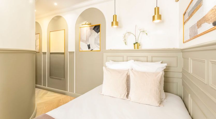 Photo of Renoir's Vault