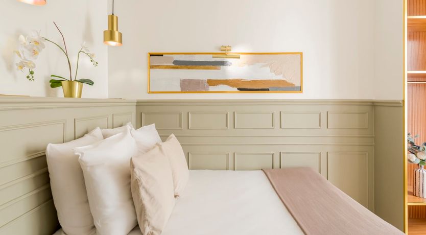 Photo of Renoir's Vault