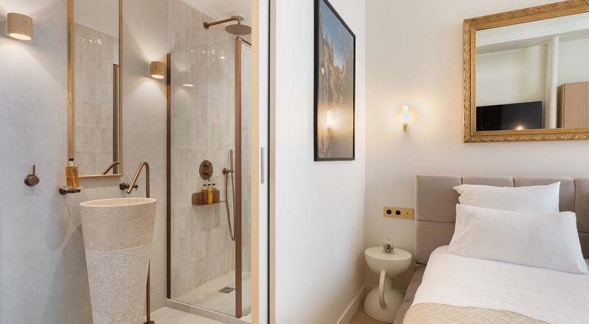 Photo of Parisian Bohemian