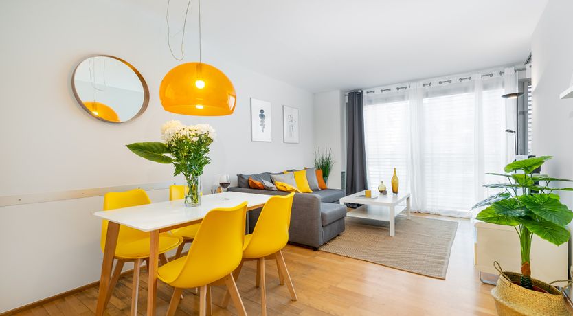 Photo of Daisy Kisses