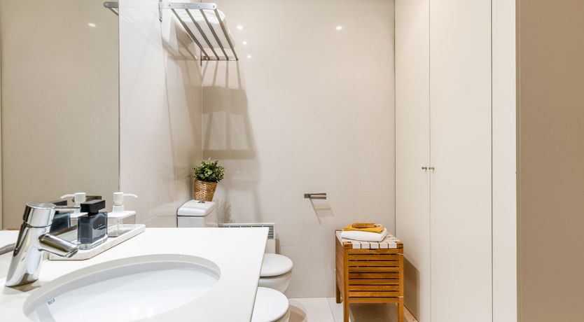 Photo of Daisy Kisses