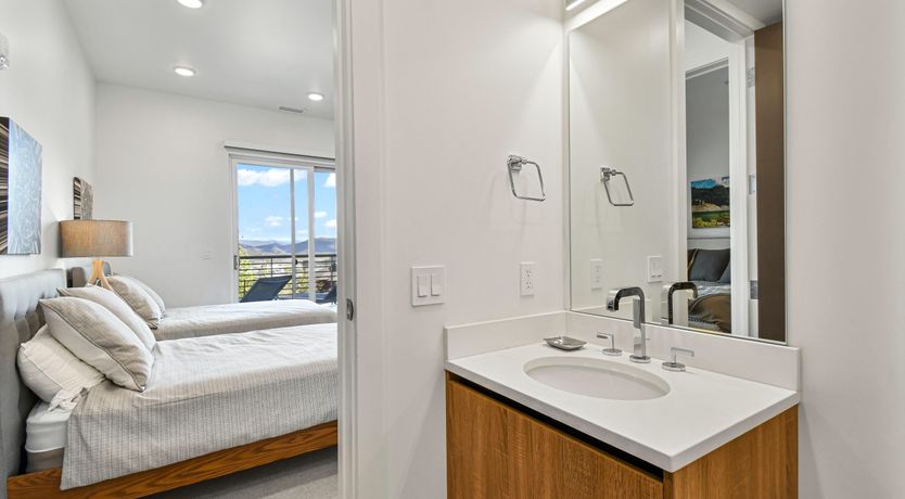 Photo of Summit Haven