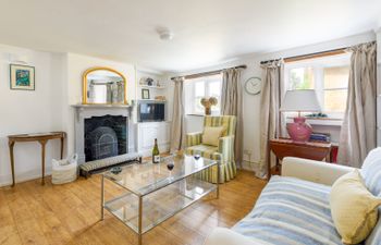 A True Rose Holiday Home