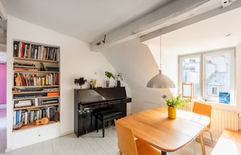 Old-World Paris Holiday Home