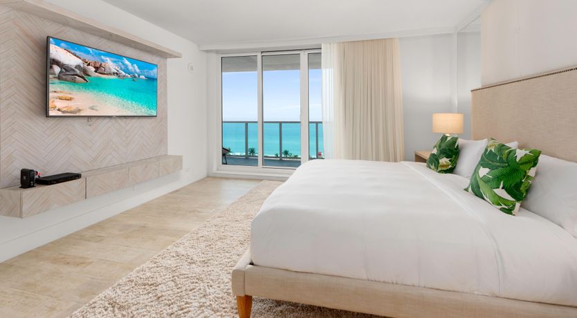 Photo of Miami Beach Stories