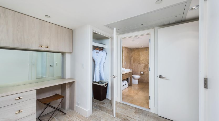 Photo of Miami Beach Stories