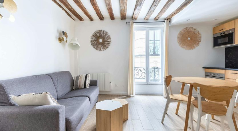 Photo of Parisian Walk