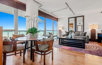 Luxury Oasis Holiday Home