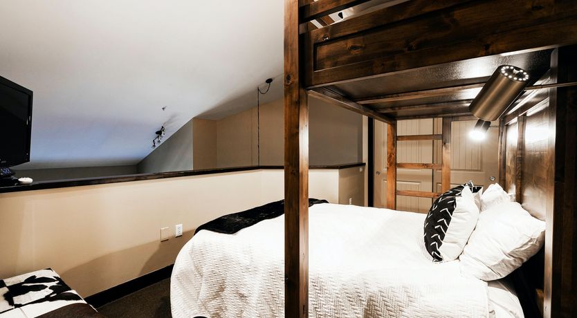 Photo of Alpine Atrium