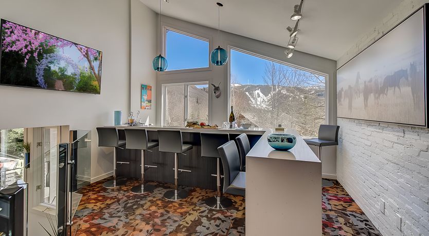 Photo of High Summit Hideaway