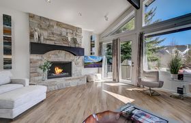 Photo of high-summit-hideaway