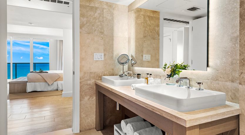 Photo of Miami's Dream