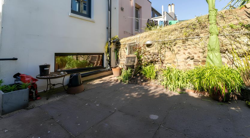 Photo of Brighton Pearl