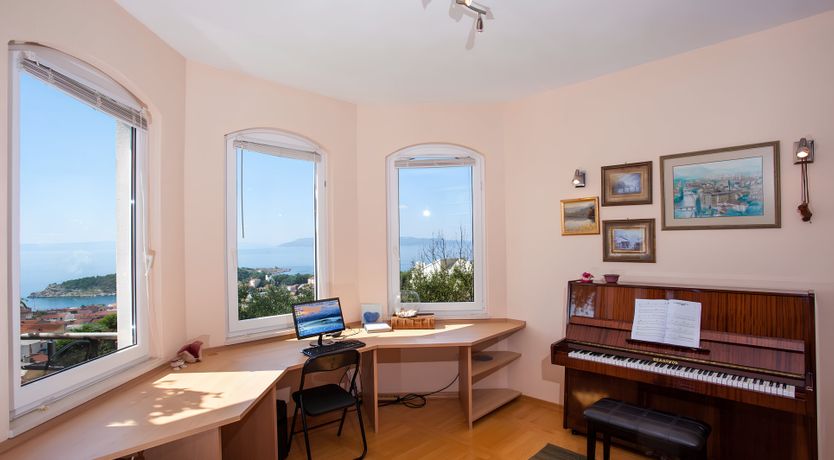 Photo of Sound of Waves