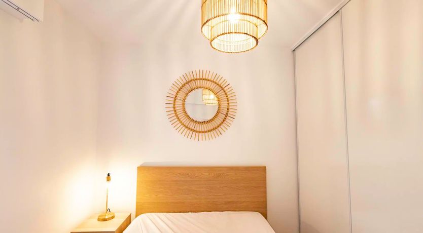 Photo of Elegant District