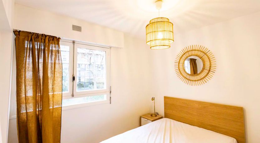 Photo of Elegant District