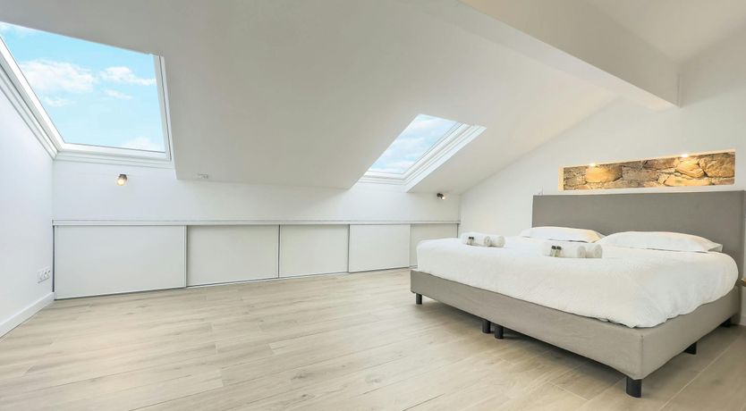 Photo of Cannes City Vistas