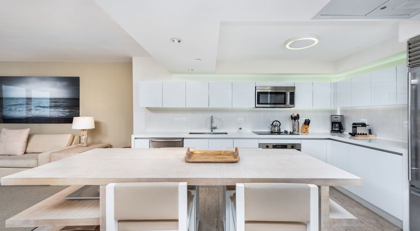 Photo of Miami's Beach Jewel