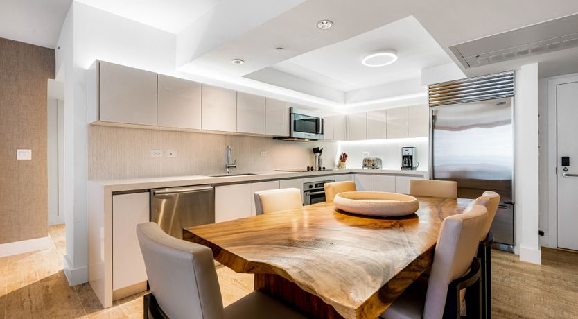 Photo of Golden Edge