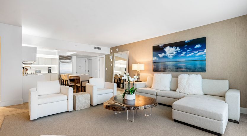 Photo of Golden Edge