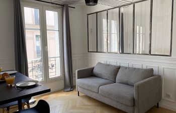 Parisian Tiles Holiday Home
