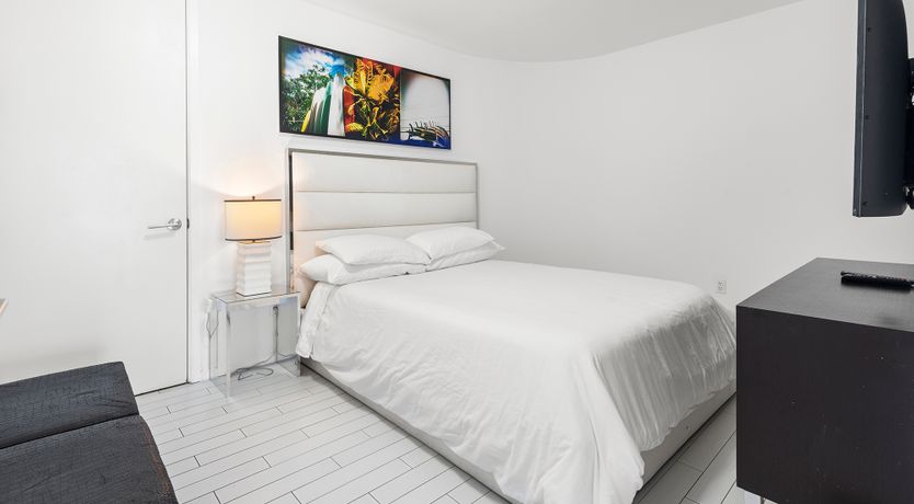 Photo of Miami Jewel