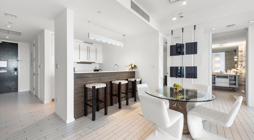 Photo of Miami Jewel