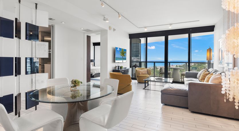 Photo of Miami Jewel