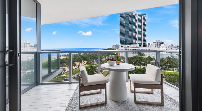 Photo of Miami Jewel