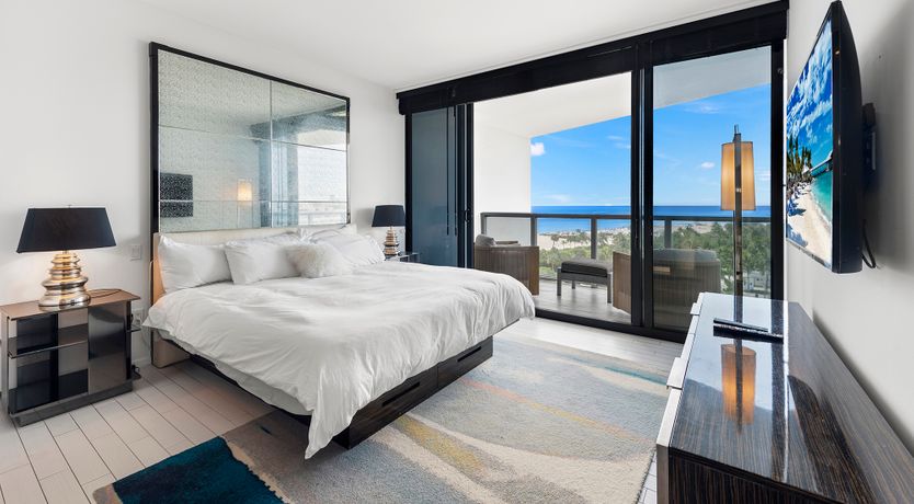 Photo of Miami Jewel