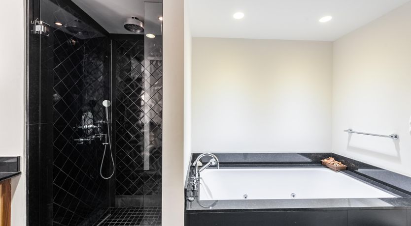 Photo of The Bright Light