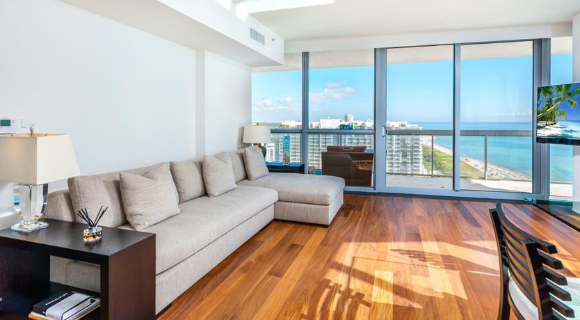 Photo of The Bright Light