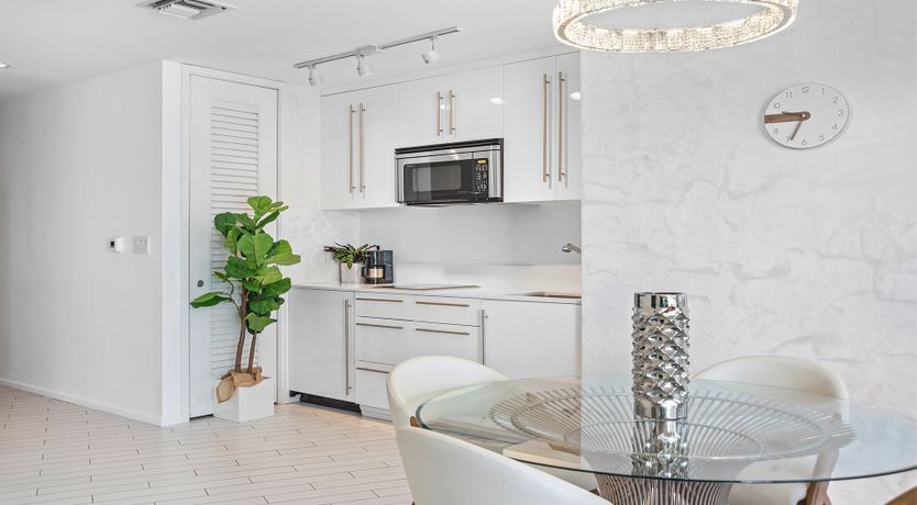 Photo of South Beach Bolthole