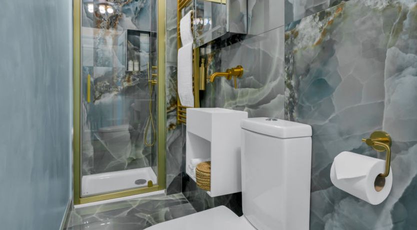 Photo of Kensington Studio Apartment 2