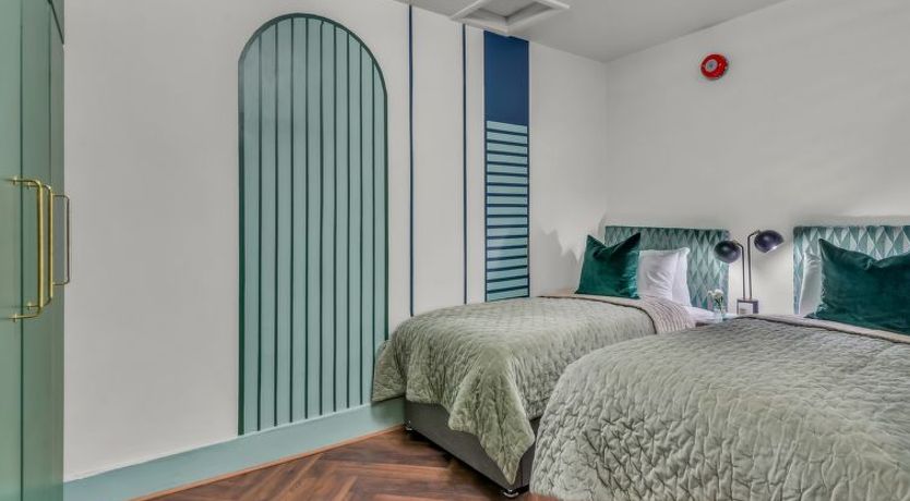 Photo of Kensington Lower Studio Apartment 3