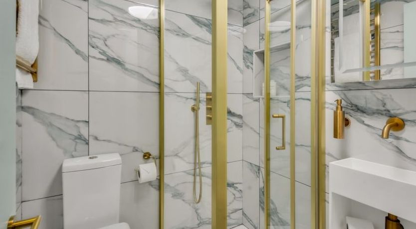 Photo of Kensington Lower Studio Apartment 3