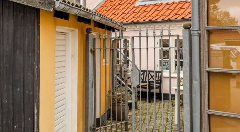 Photo of "Edel" - 250m from the sea