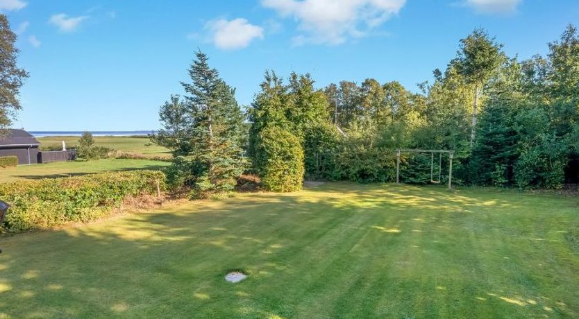 Photo of "Leani" - 150m from the sea