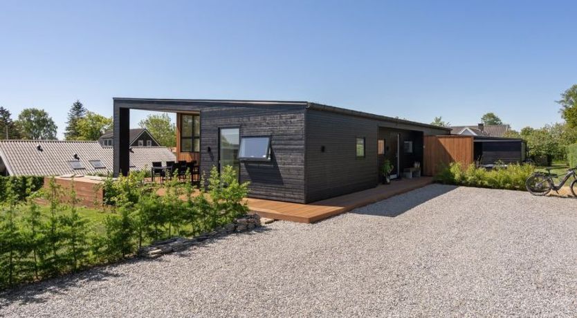 Photo of "Karitte" - 300m from the sea