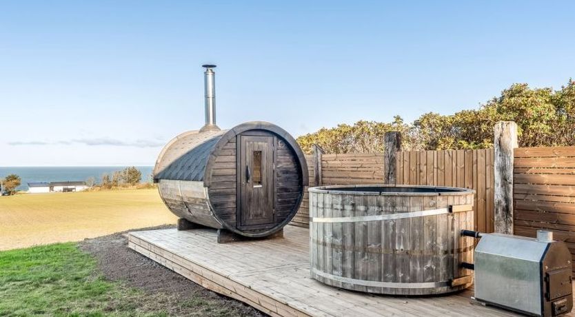 Photo of "Elida" - 400m from the sea