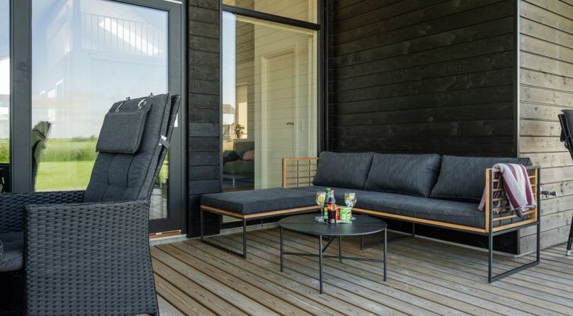 Photo of "Thalie" - 400m from the sea