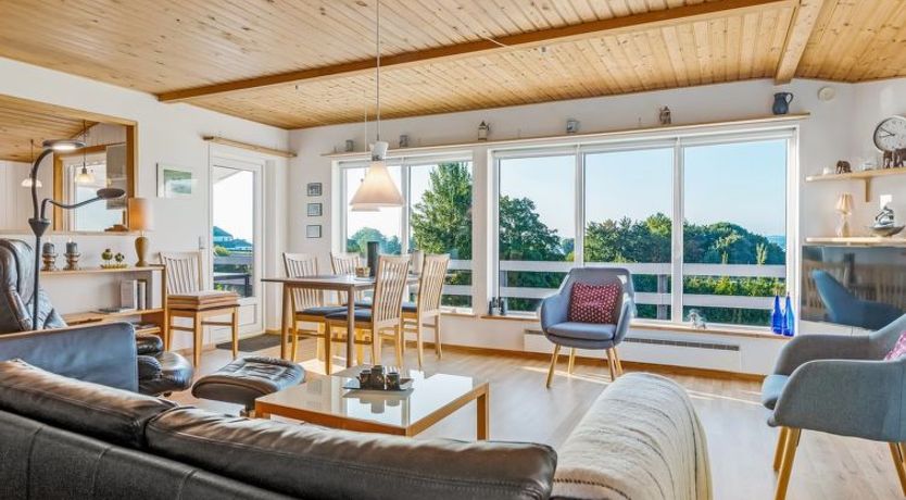 Photo of "Senni" - 800m from the sea